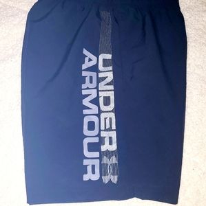 Under armour shorts small